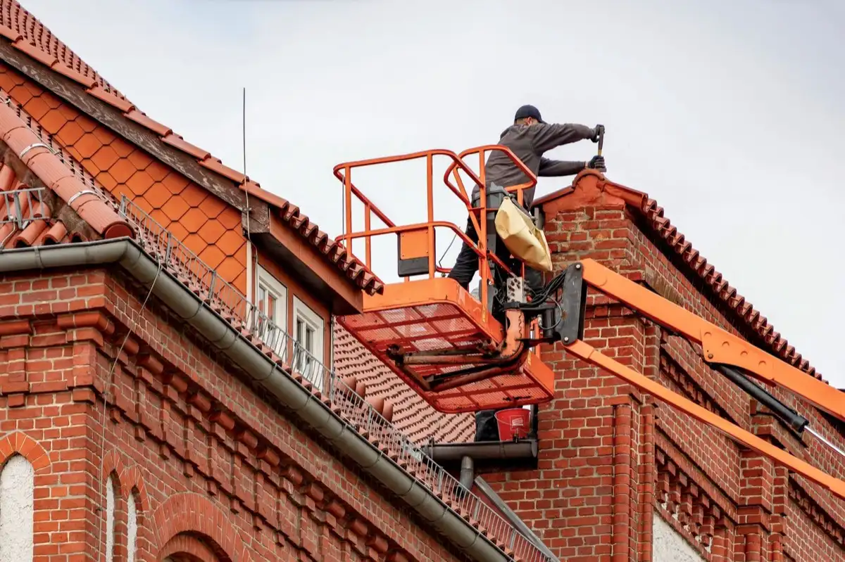Commercial roofing services in Olympia, WA